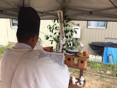 昨日は三輪塗装3棟目となる新築住宅の地鎮祭