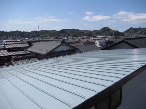 岐阜県関市　某企業様の屋根に遮熱塗料を塗装しました　