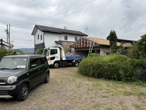 関市　車庫・塀解体工事